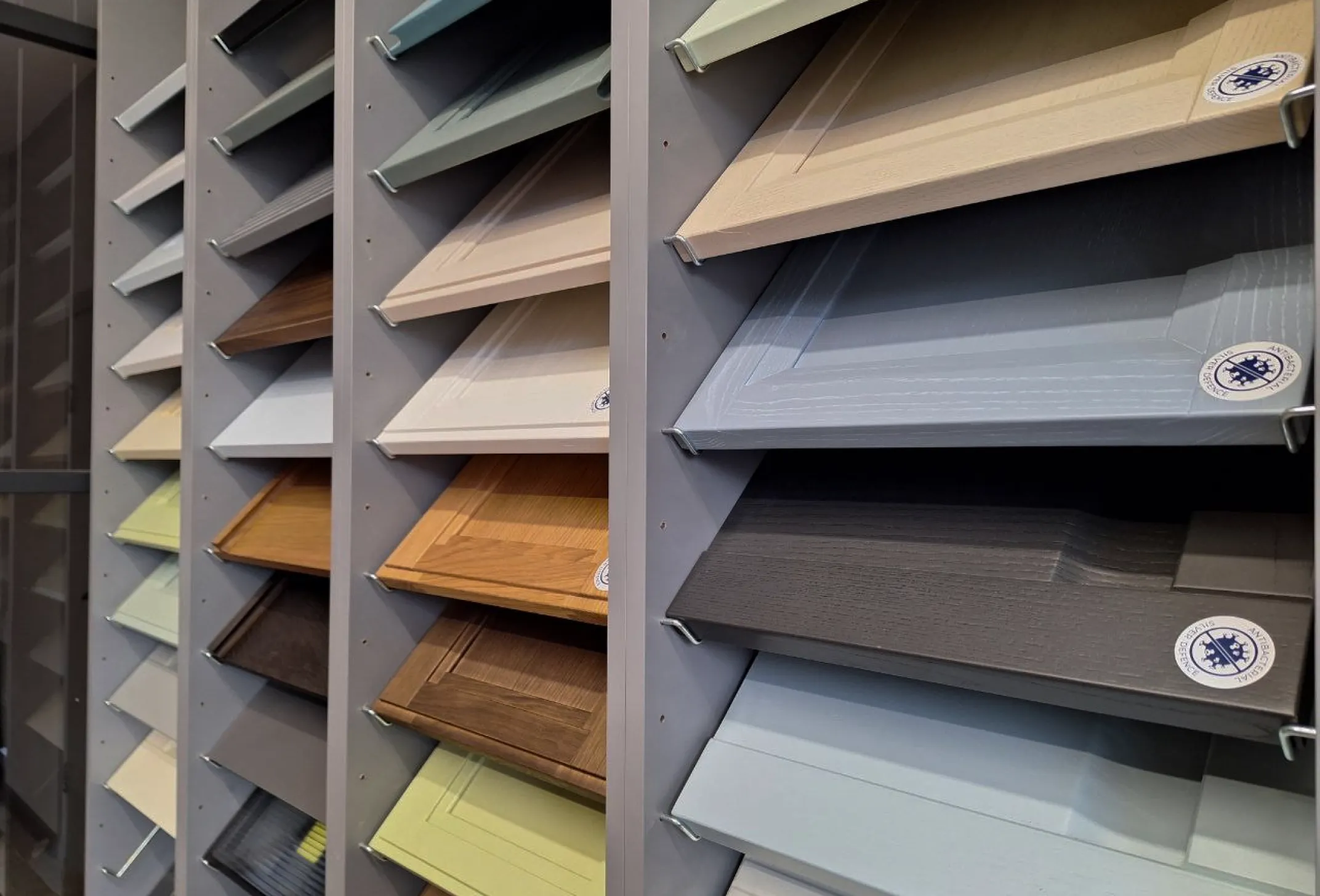 Примеры фасадов фабрики GeosIdeal