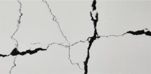 Композит кварца от производителя Noblle Quartz коллекции Calacatta в белом цвете с черными прожилками