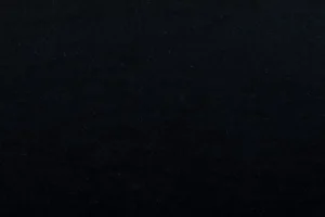 Композит кварца Absolut Black Honed от производителя Stratos в черном цвете